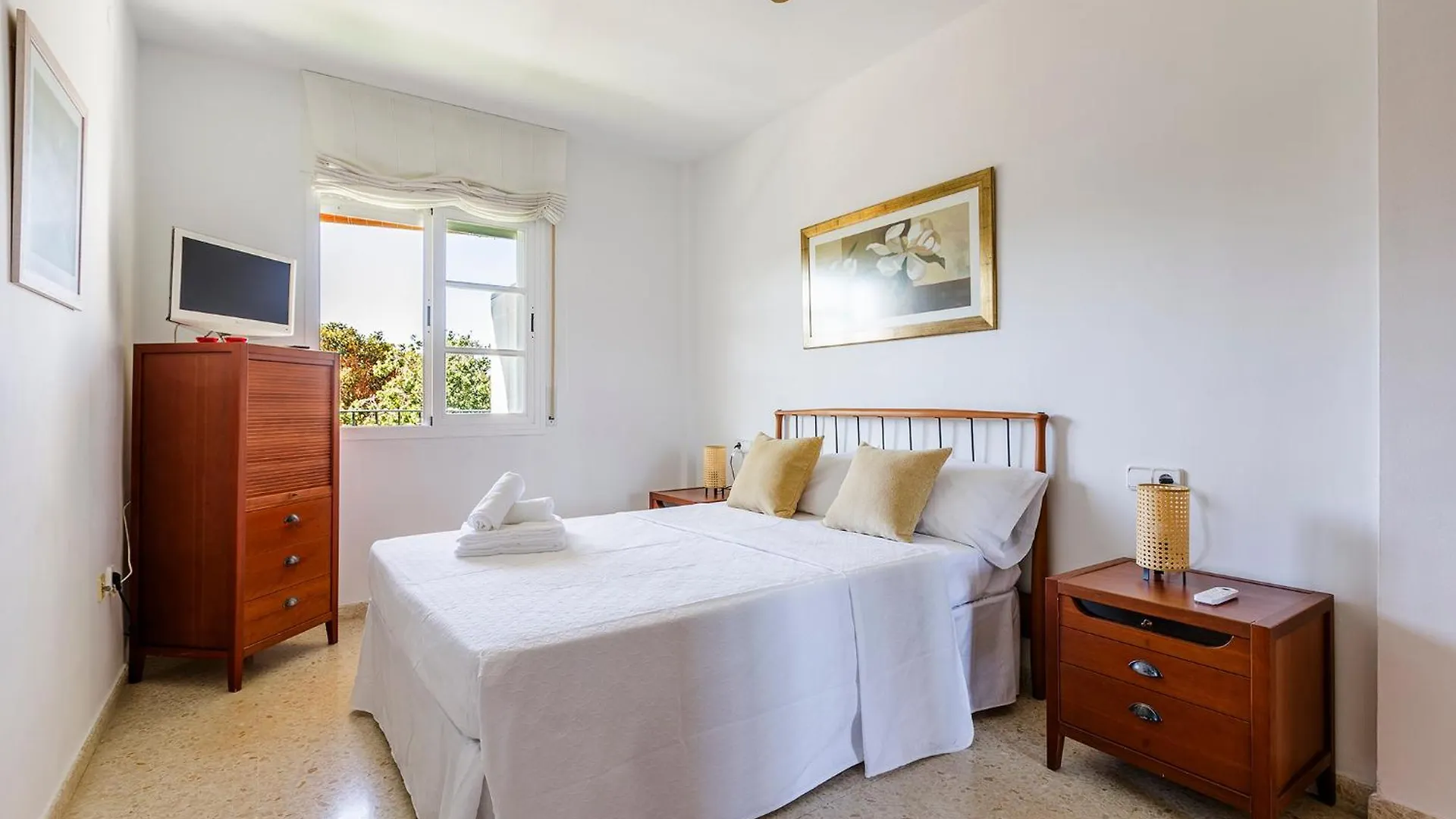Home Olimpo Torre Del Mar Spain