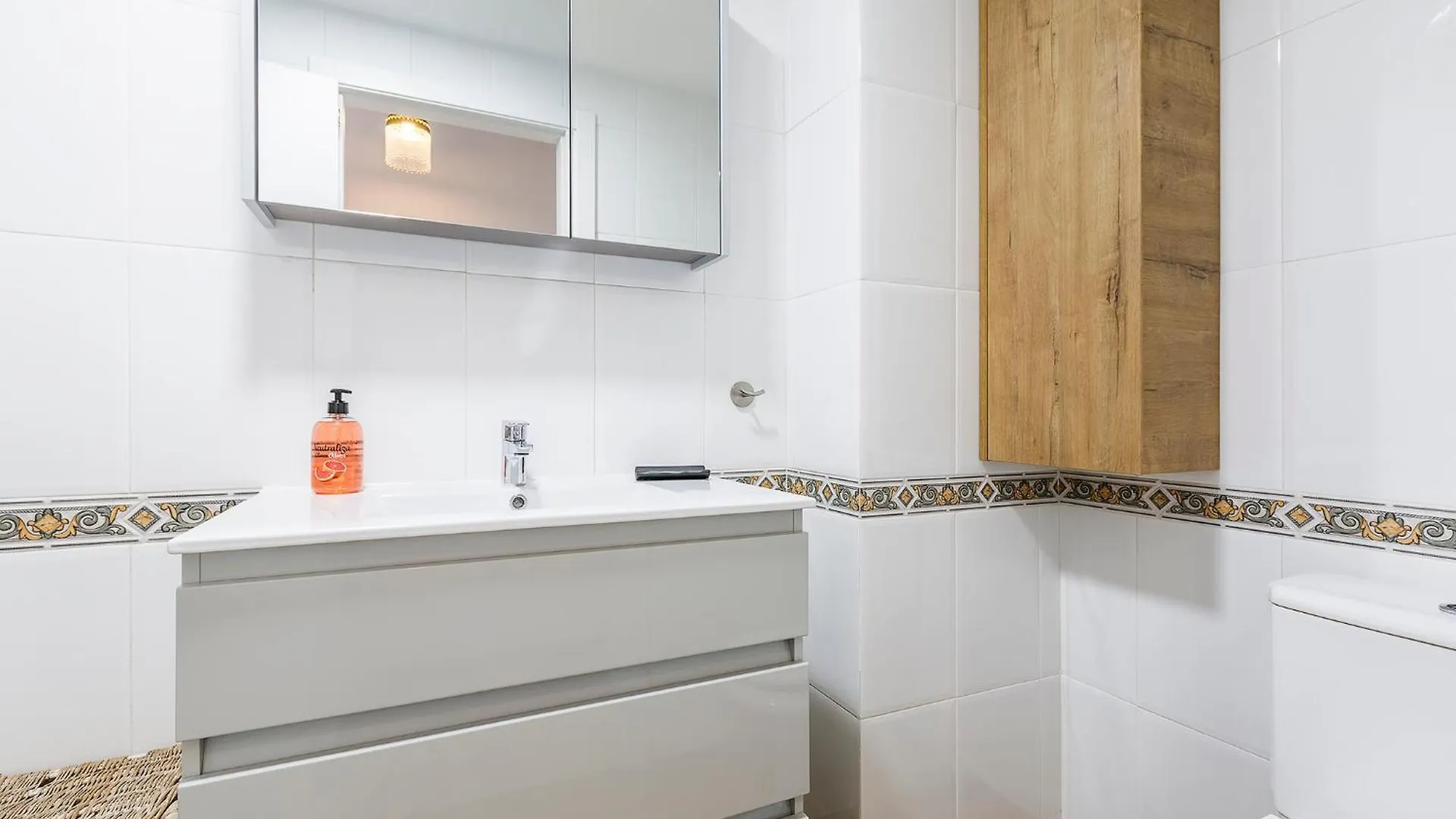 Apartment Home Olimpo Torre Del Mar Spain